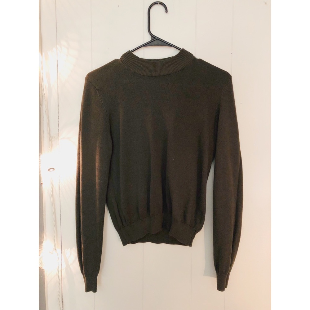 F21 mock neck crop top